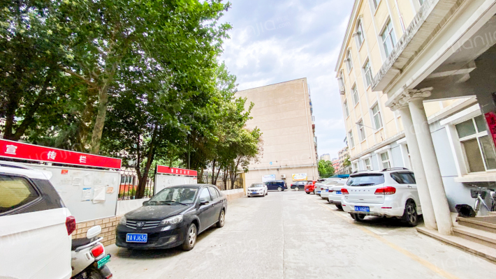 建筑总公司宿舍外景图