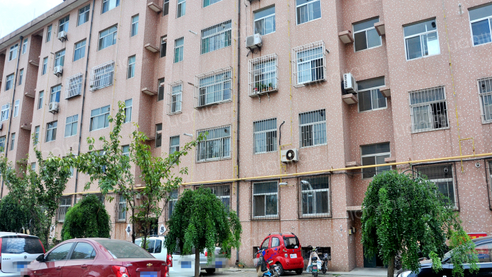 鸢都湖花园小区外景图