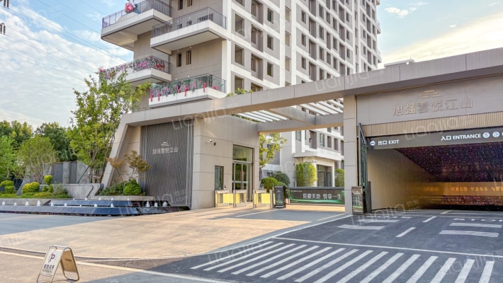旭强云悦江山外景图