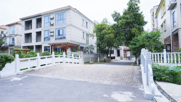 比华利山外景图