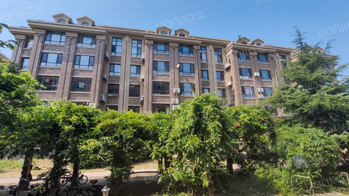 颐和陆號外景图