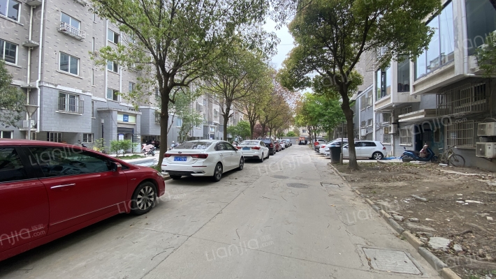 万景华庭外景图