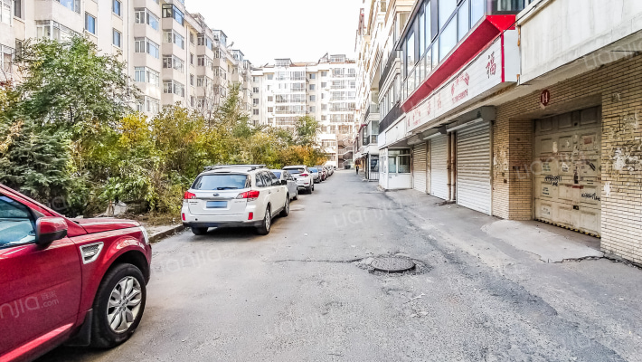 都市秀景外景图