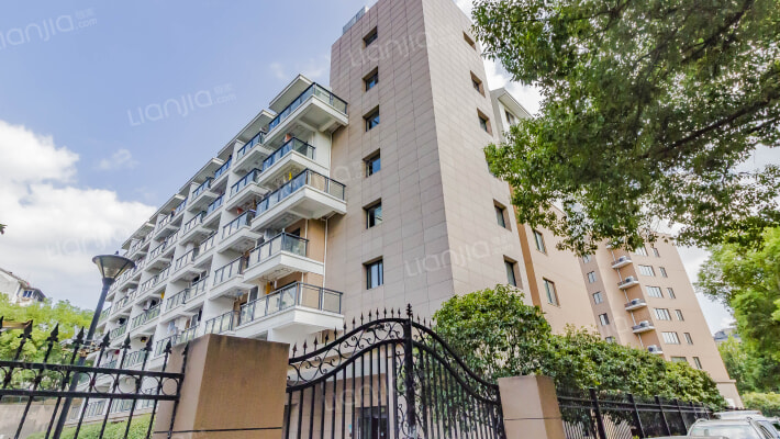 中医院宿舍外景图