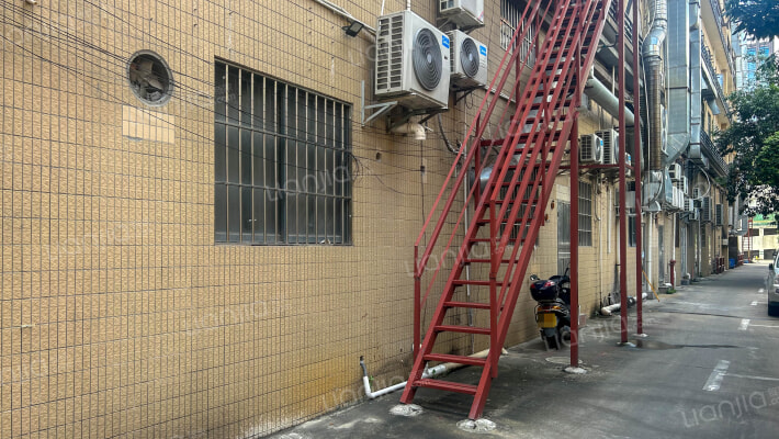 跃进北路外景图