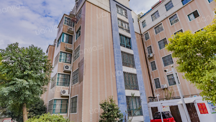 府锦公寓外景图