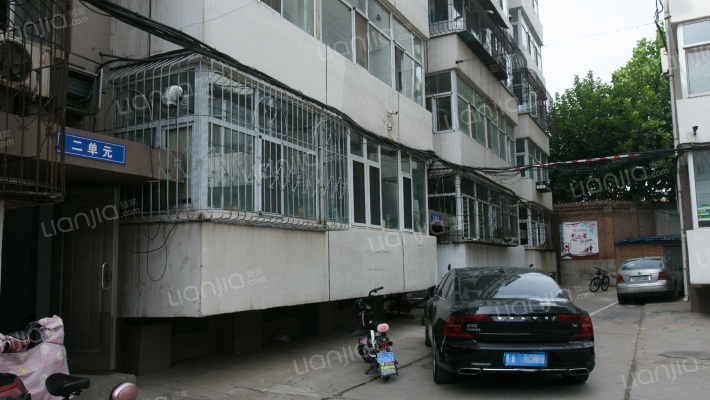 太原市物资回收利用总公司下元分公司宿舍外景图