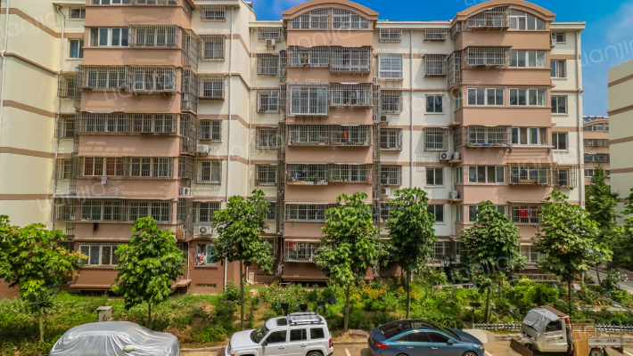 骆驼山康馨园A区外景图