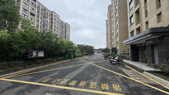 景阳华府外景图