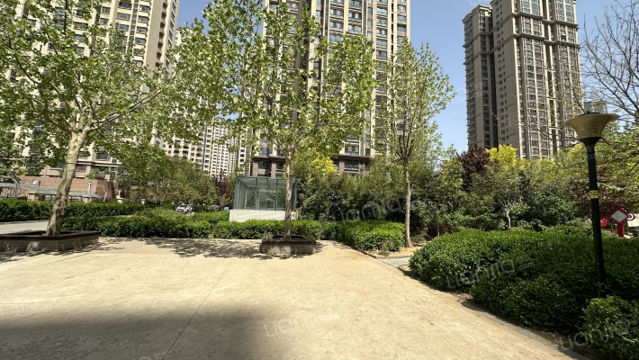 宏成富园外景图