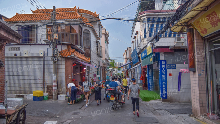 张溪路三桥直街外景图