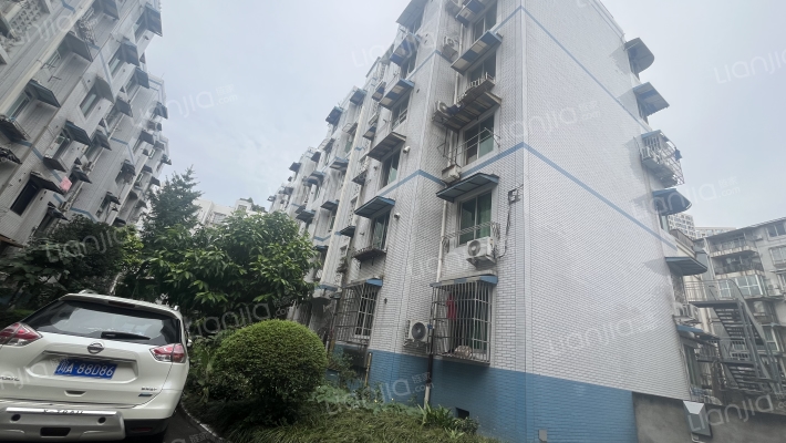 石油广都小区外景图