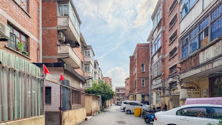 长线局小区外景图