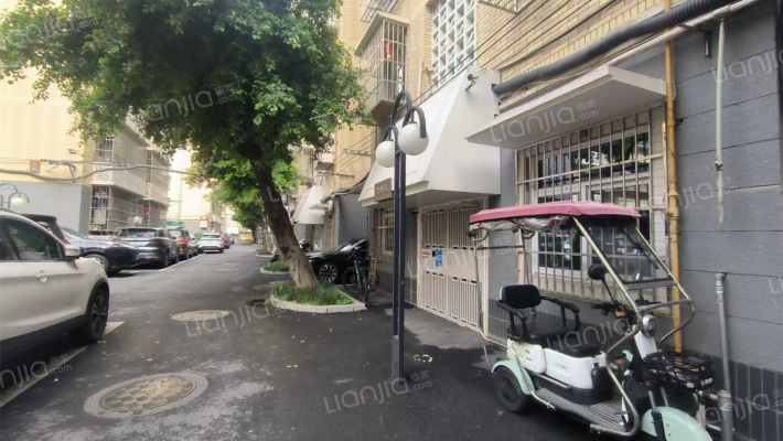 青羊教师公寓外景图