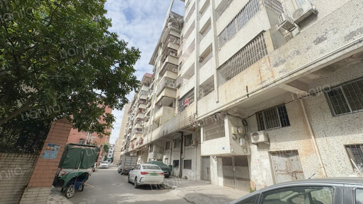 松苑小区外景图