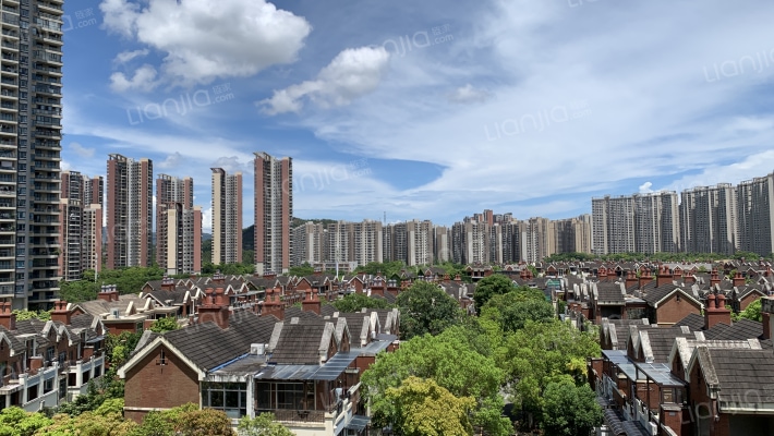 翡翠山城红郡外景图