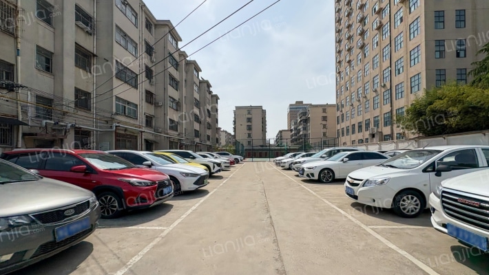 人民保险家属院外景图