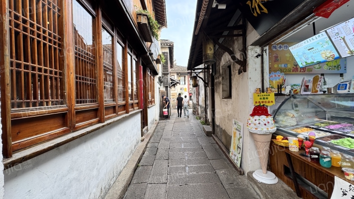 城隍埭外景图
