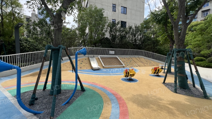 保利滨江中心外景图