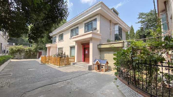 五洲华夏别墅区外景图