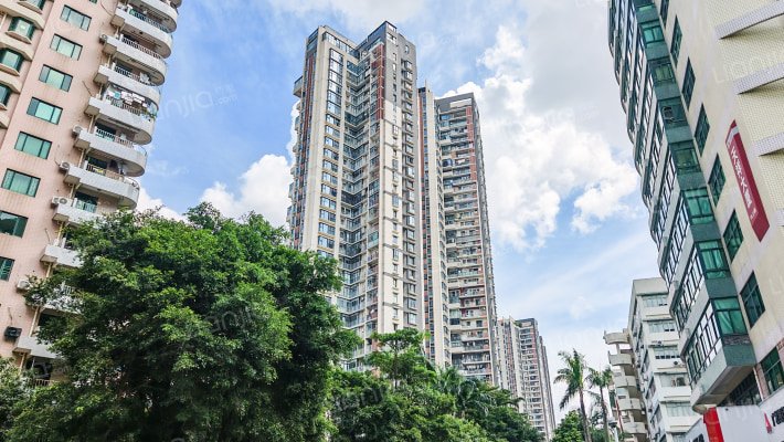 天安高尔夫珑园外景图