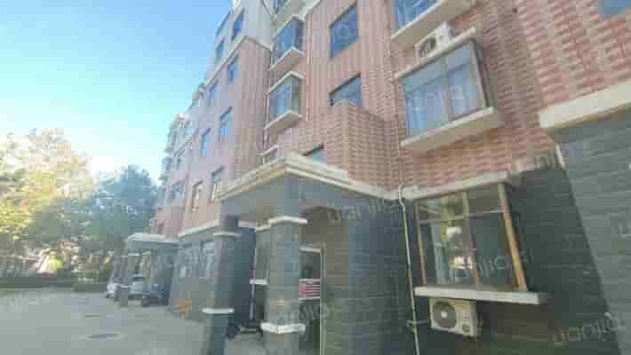 新泰小区外景图