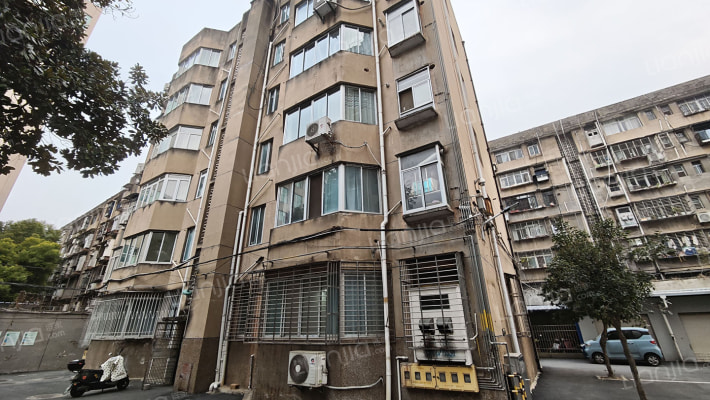 出入境检疫局家属院外景图