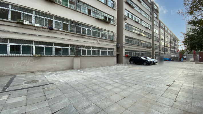 山西省工会宿舍外景图