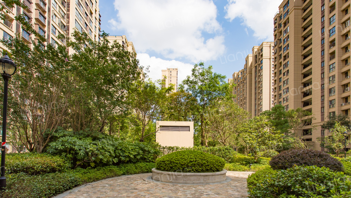 世茂新界外景图