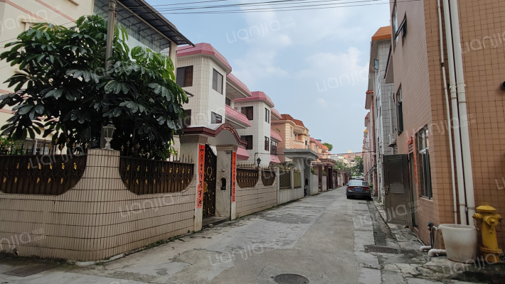 富豪新邨外景图