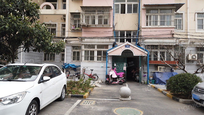 尧化一村外景图