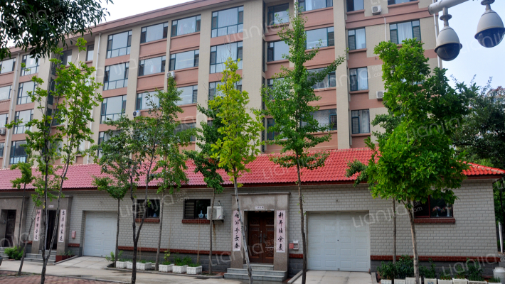 卧龙湾家园B区外景图