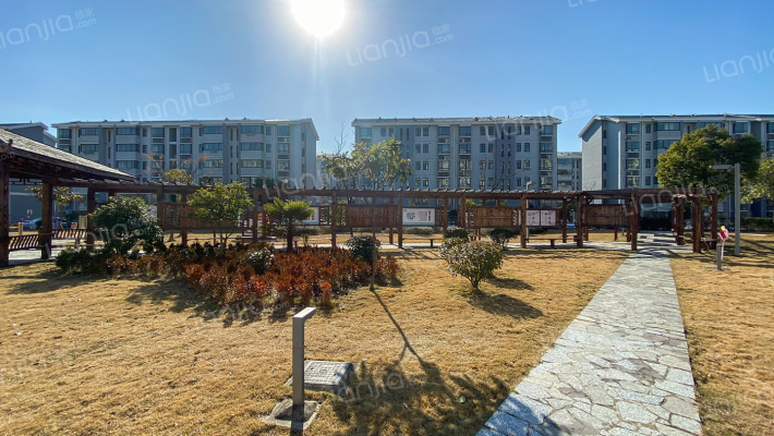 康博佳苑外景图