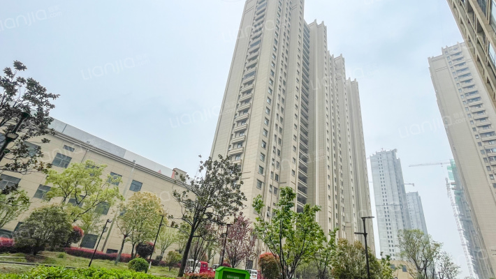 望和不夜城外景图