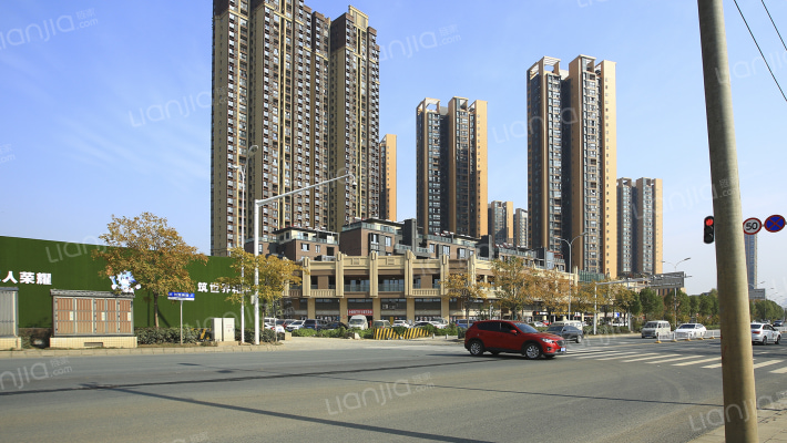 海伦春天三期外景图