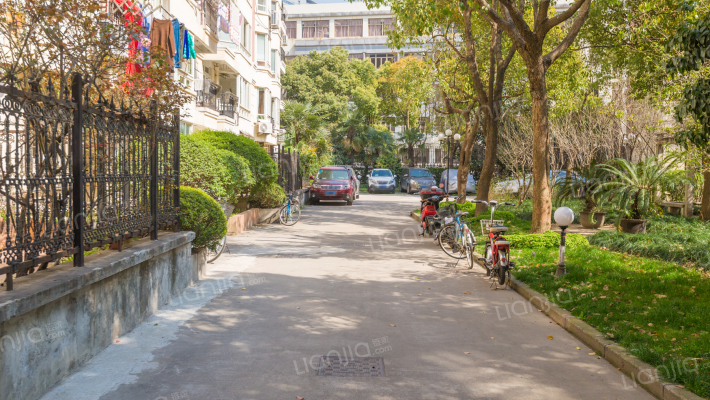 长寿路绿洲城市花园图片