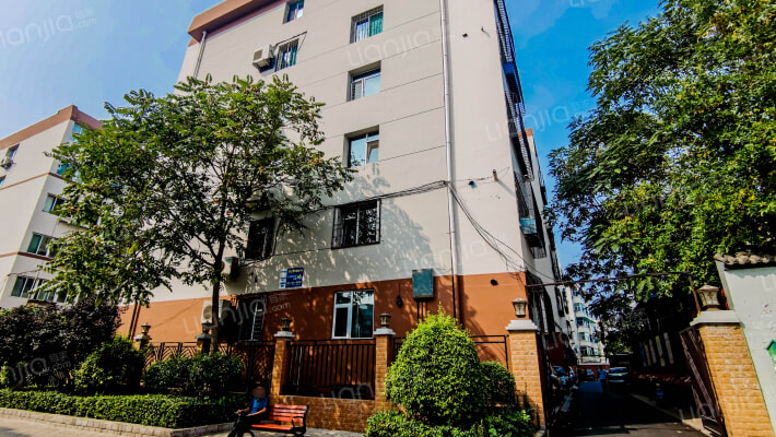 万柏林地税局宿舍外景图