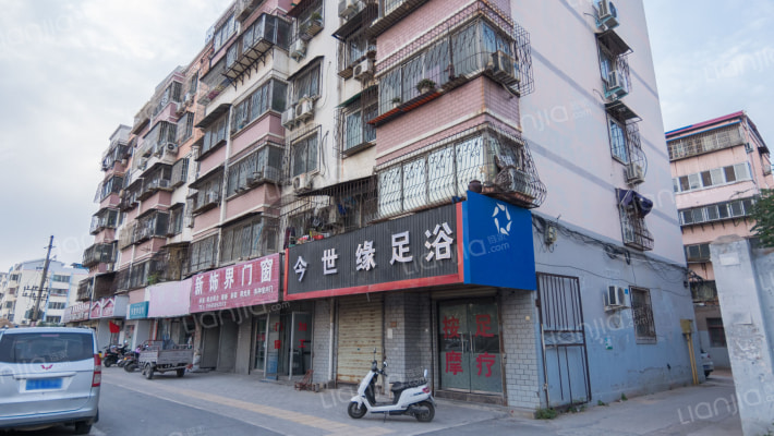 一建家属院外景图