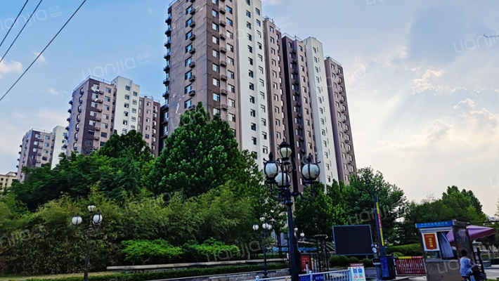 金海花园外景图