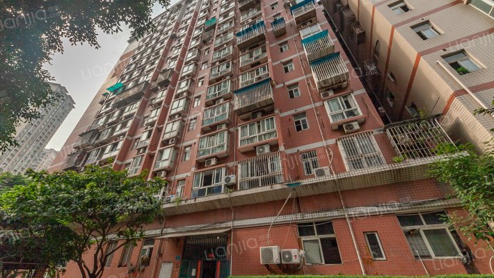 富渝大厦外景图