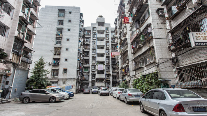 台北路长航小区外景图