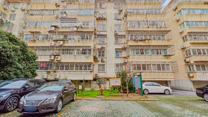 解放四村南区外景图