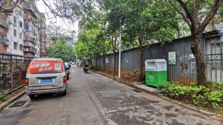 宝甸公寓外景图