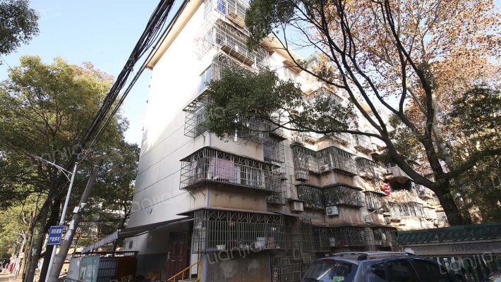 湖南机械化施工公司宿舍C区外景图