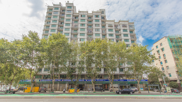 通园大厦外景图