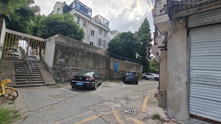 虹桥头散盘外景图