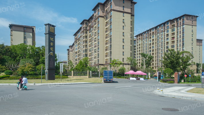 优优华府外景图