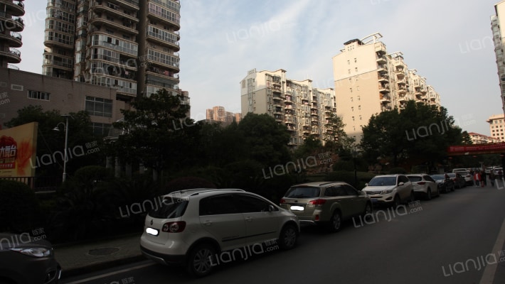 狮城名居外景图