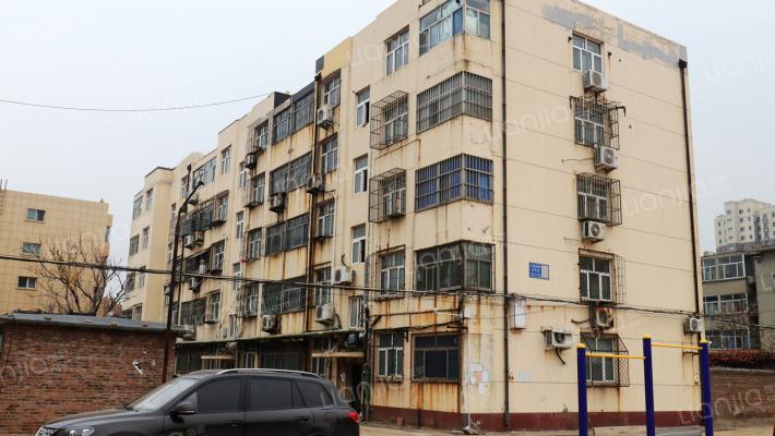 中国邮政局家属院外景图