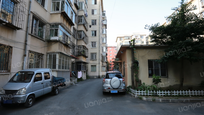 东海小区外景图